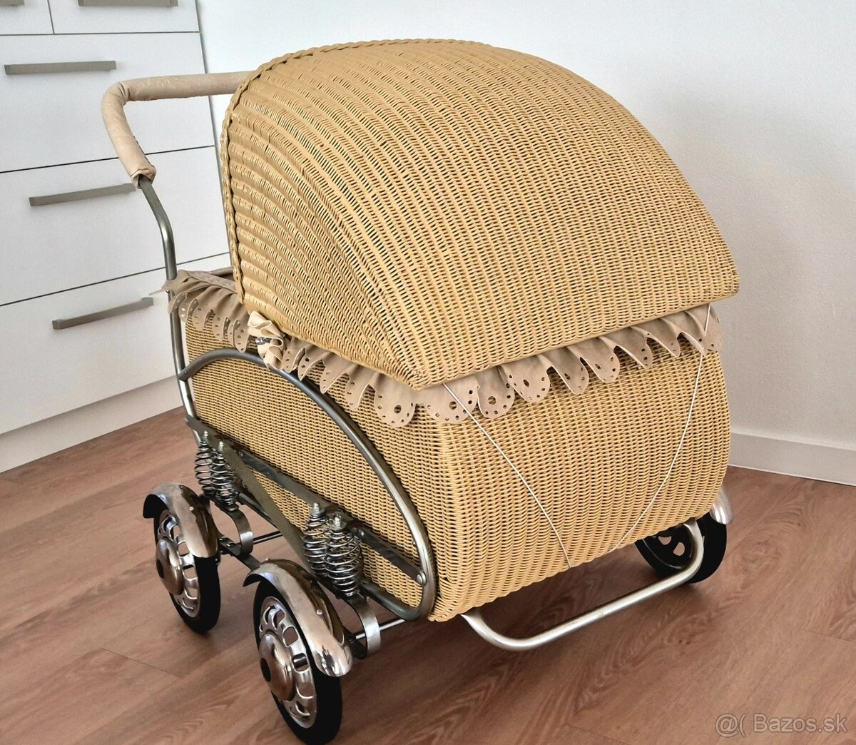 Predám starožitný kočik pre deti, 8 perák Liberta - 4