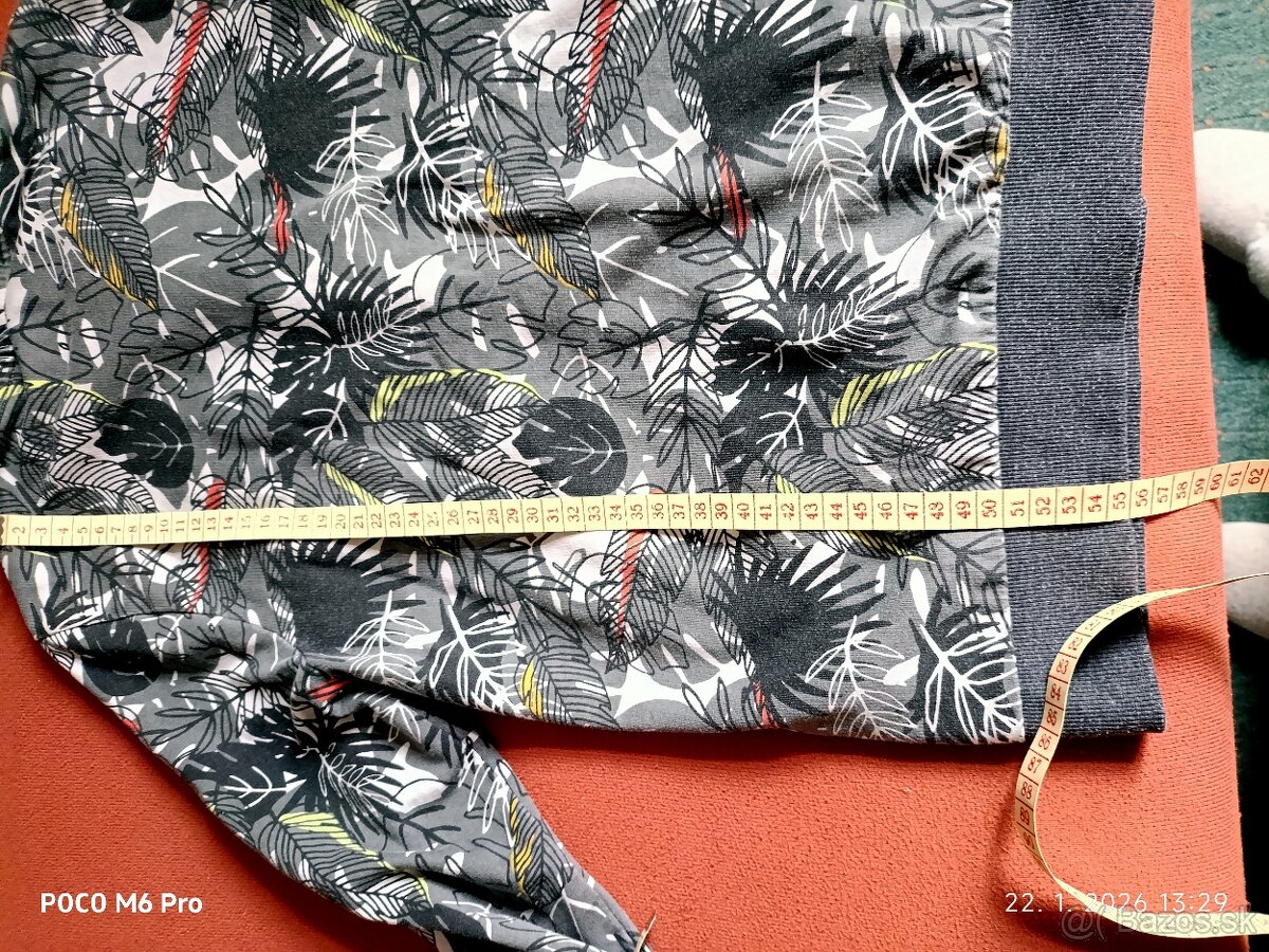 TV seriálová mikina - 4