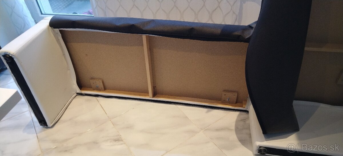 Rohová kuchynská lavica - 4