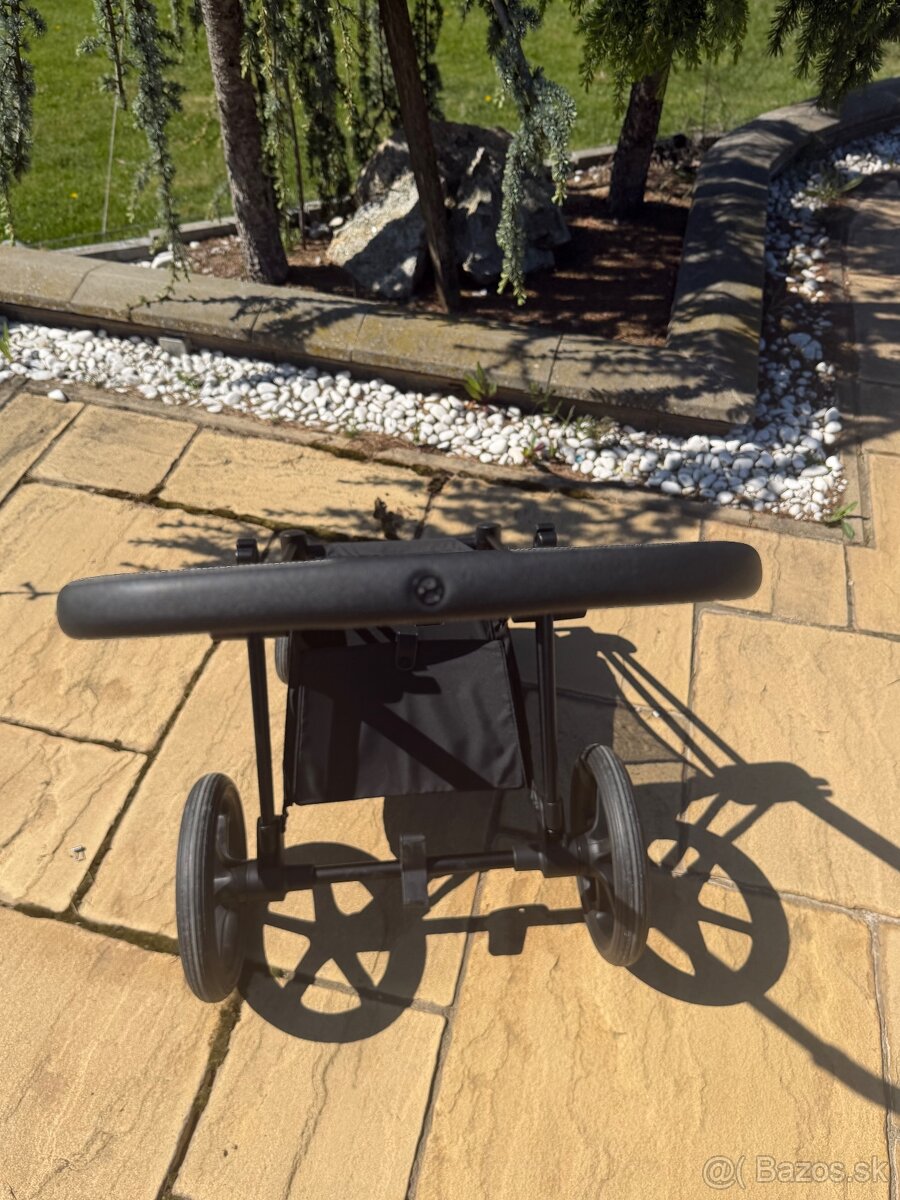 Cybex priam Black matt - 4