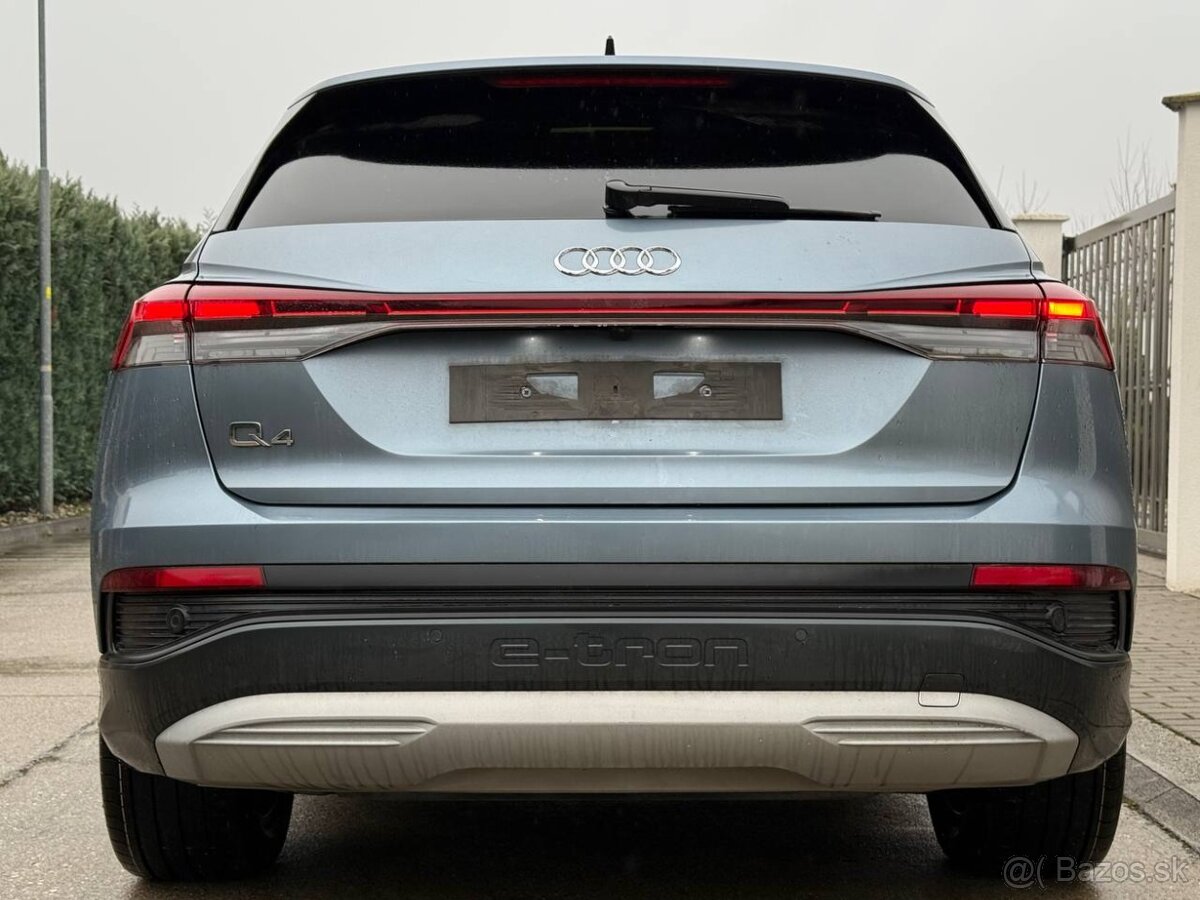 Audi Q4 e-tron 35 55 kWh krásna výbava s DPH rč 2023 - 4