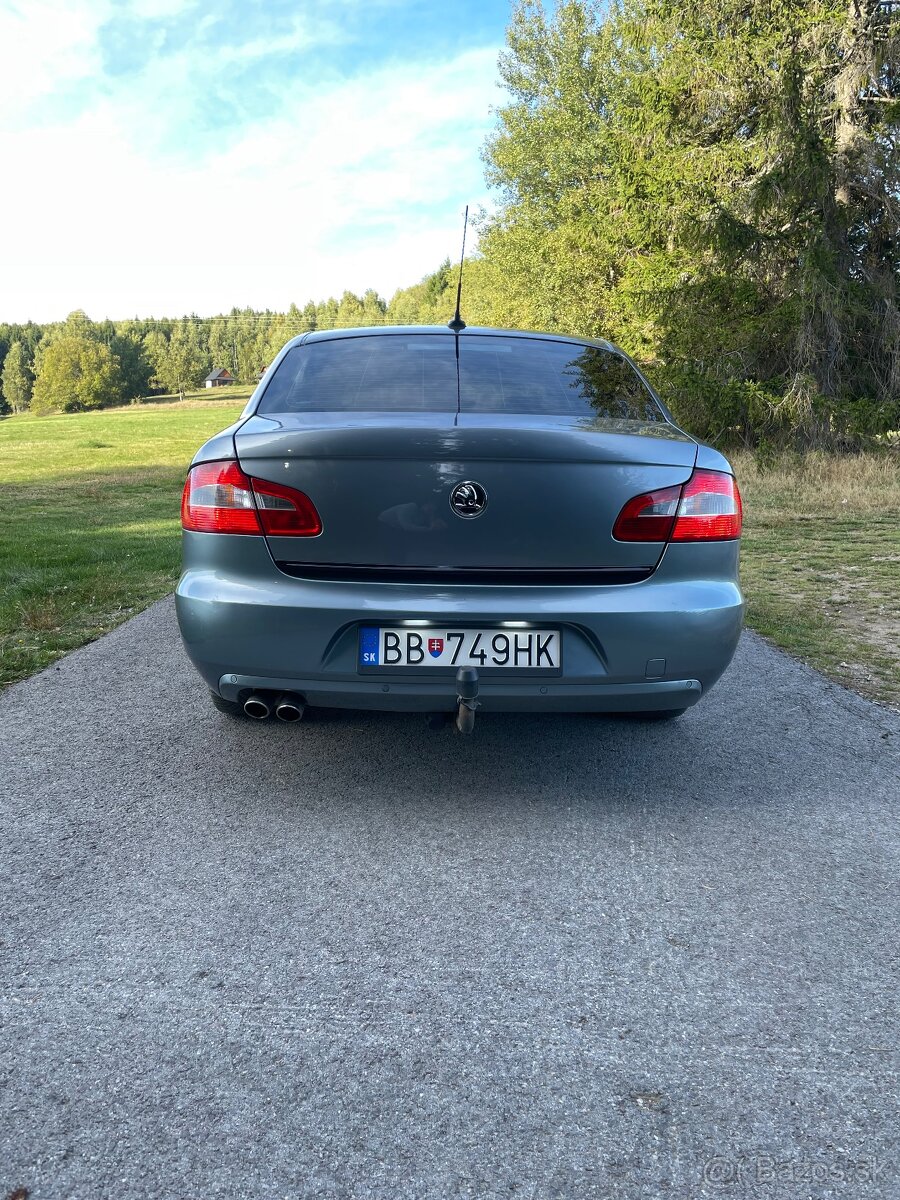 ✅Škoda Superb 2.0 TDI CR 4x4 Elegance Webasto - 4