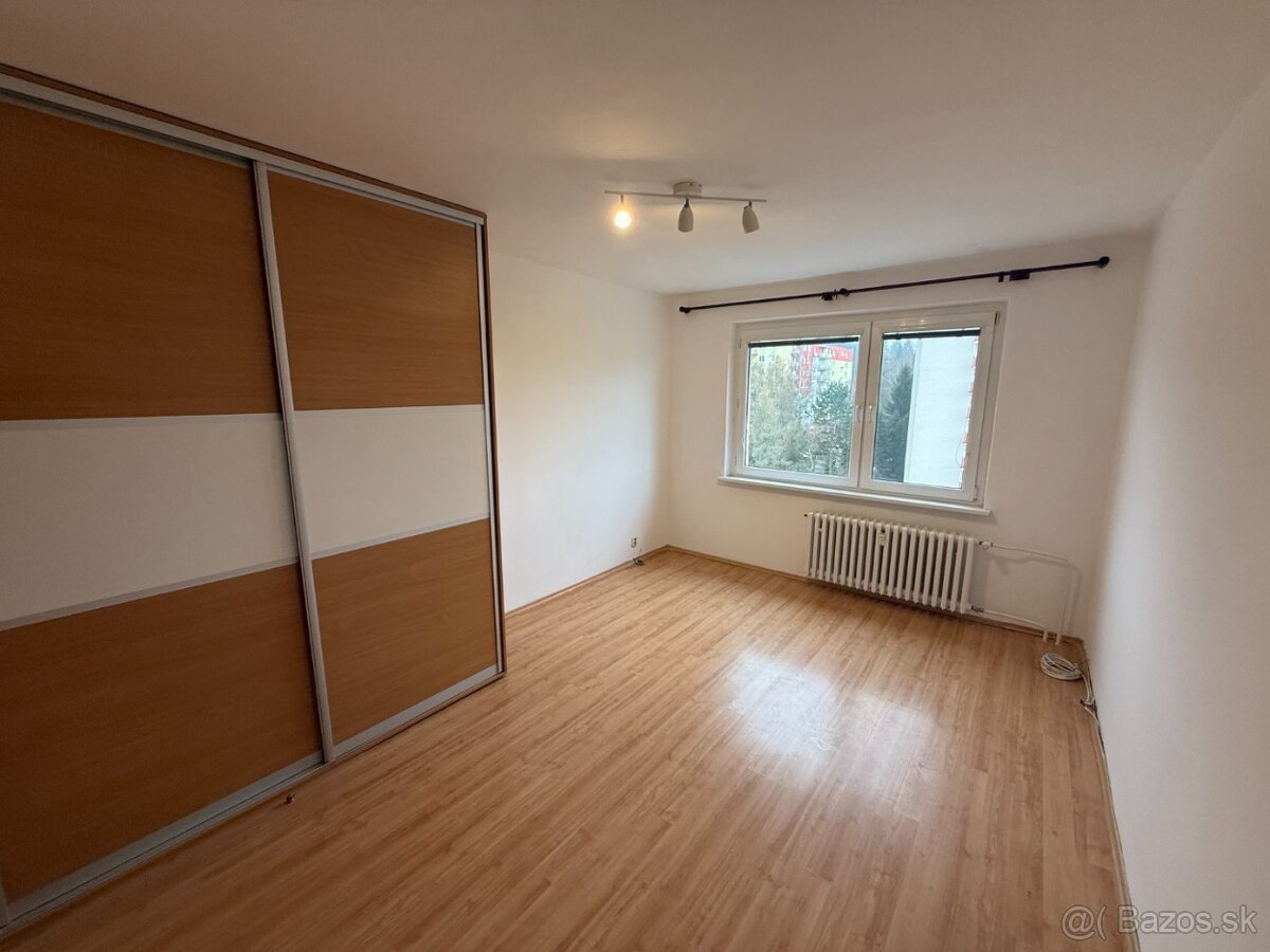 BYT 3+1, Žilina – Vlčince III , ul. Gerlachovská, 1x Balkón, - 4