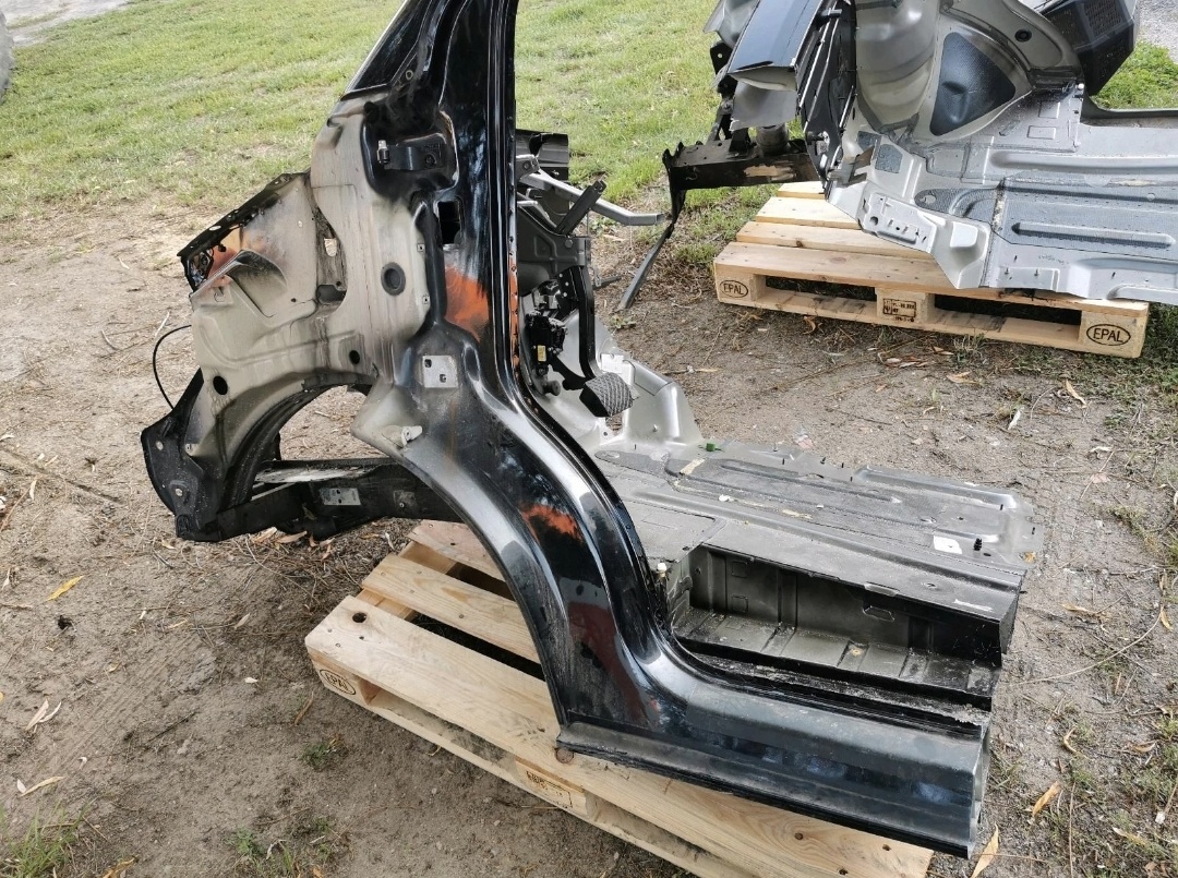 VW T5,T6 karosárskr diely,štvrťky. - 4