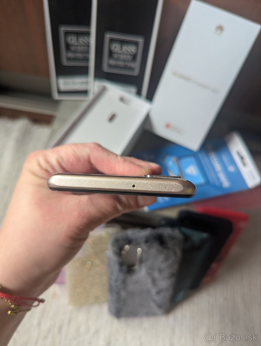 HUAWEI P Smart 2021 s príslušenstvom - 4