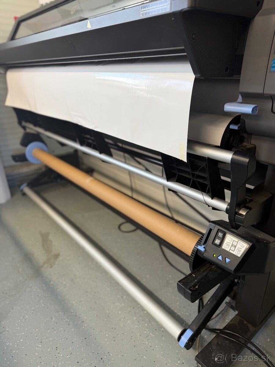HP Latex 335 + rezací plotter – TOP stav - 4