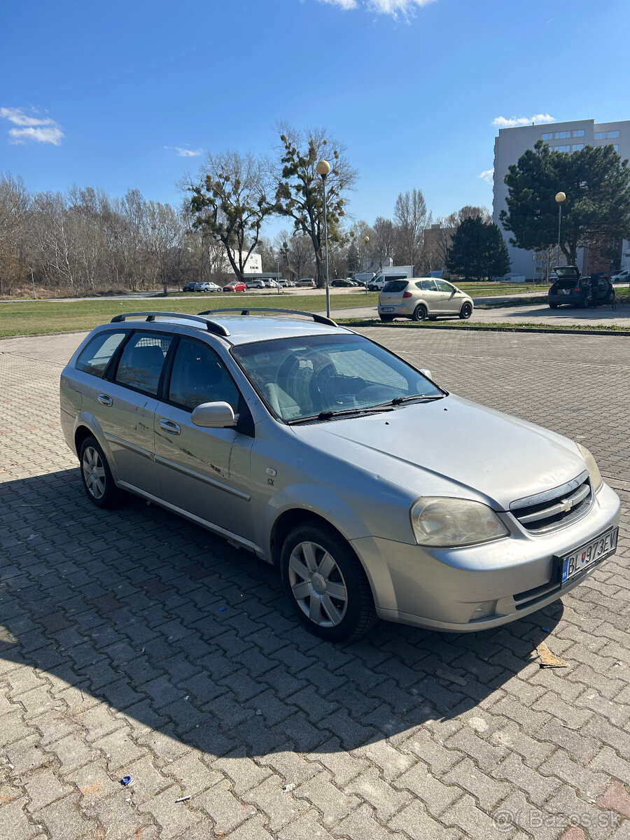 Lacetti 1.6 - 4