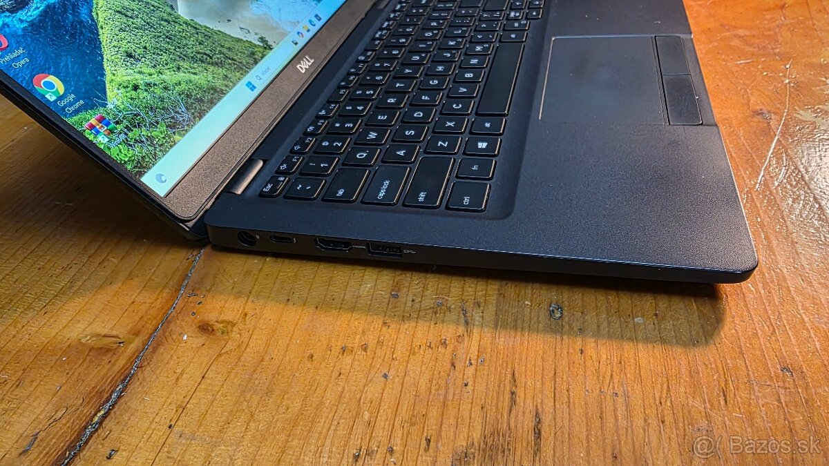 Dell Latitude 5300 FHD Touch LCD - 4