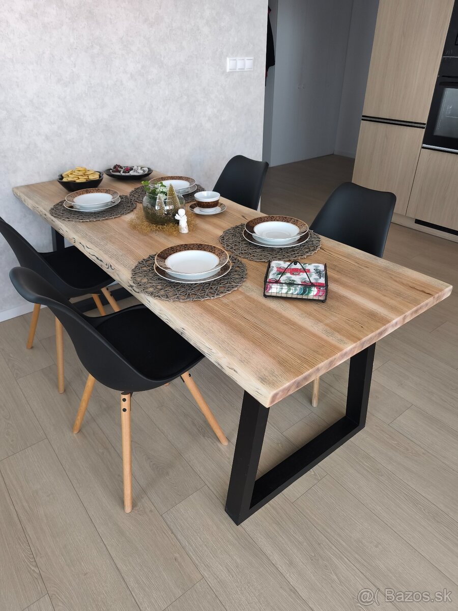Masívny stôl - 4