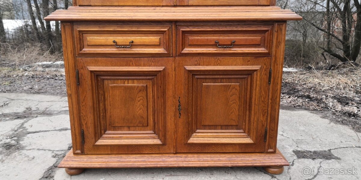Rustikálna masivná vitrína - 4