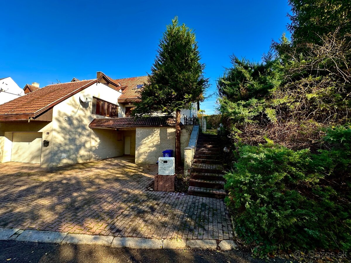 Na predaj dom v lukratívnej štvrti v centre Trenčína - 4