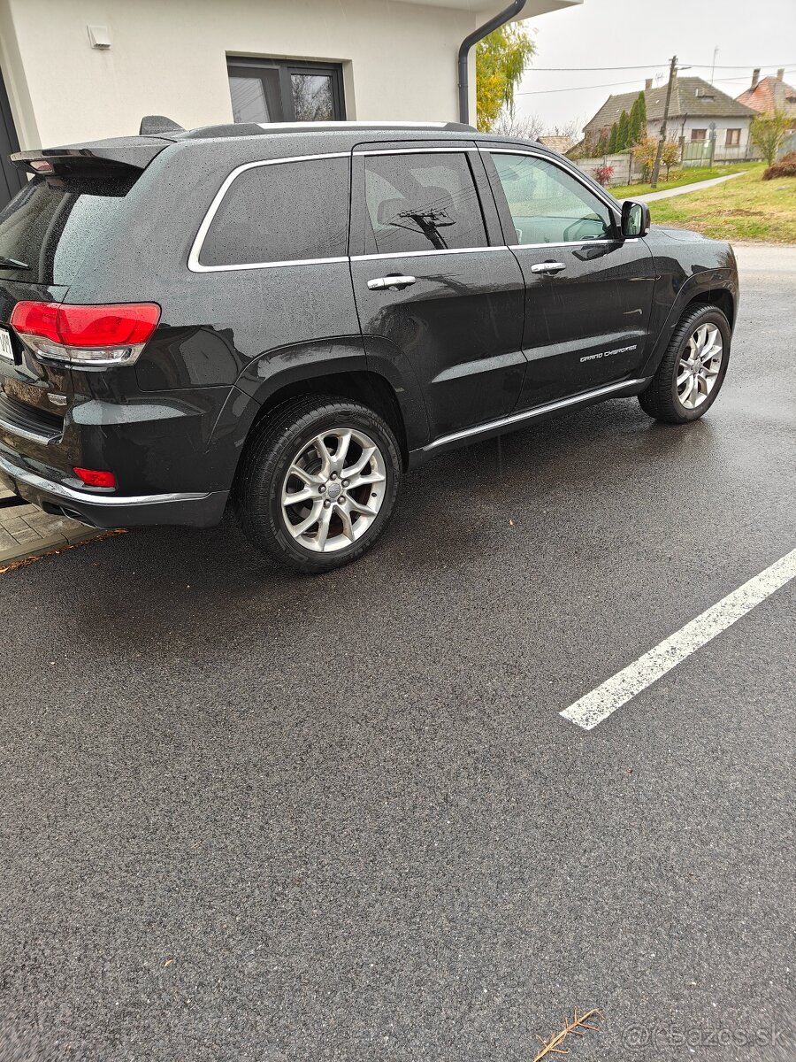 Jeep Grand Cherokee - 4