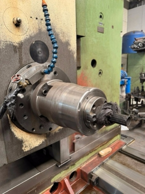 Horizontka WHQ 13.8 CNC z roku 1995 - 4