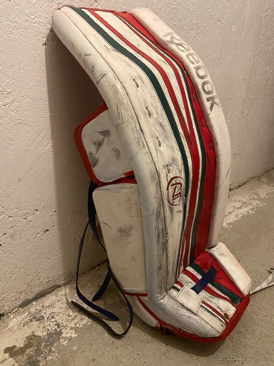 Brankárska hokejová vystroj - 4