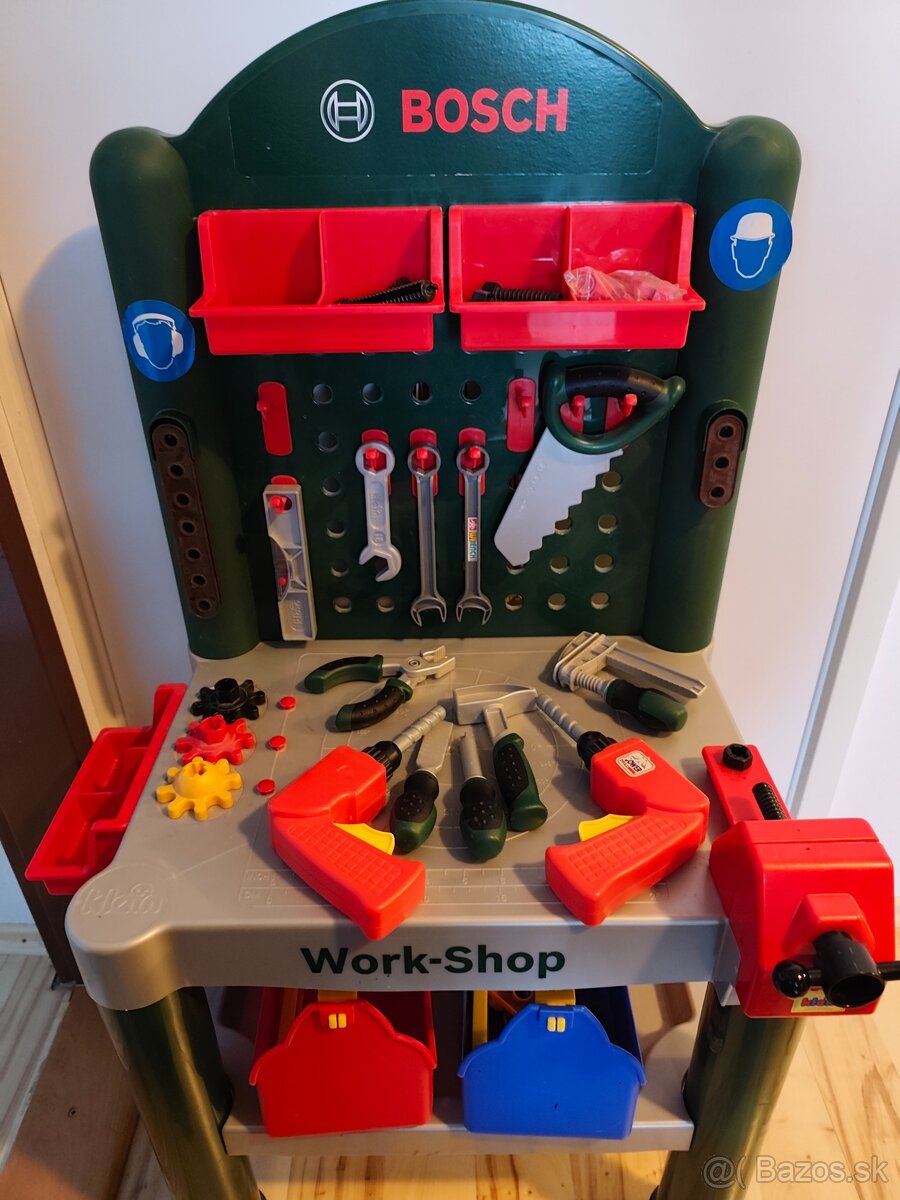 Bosch stolík - 4