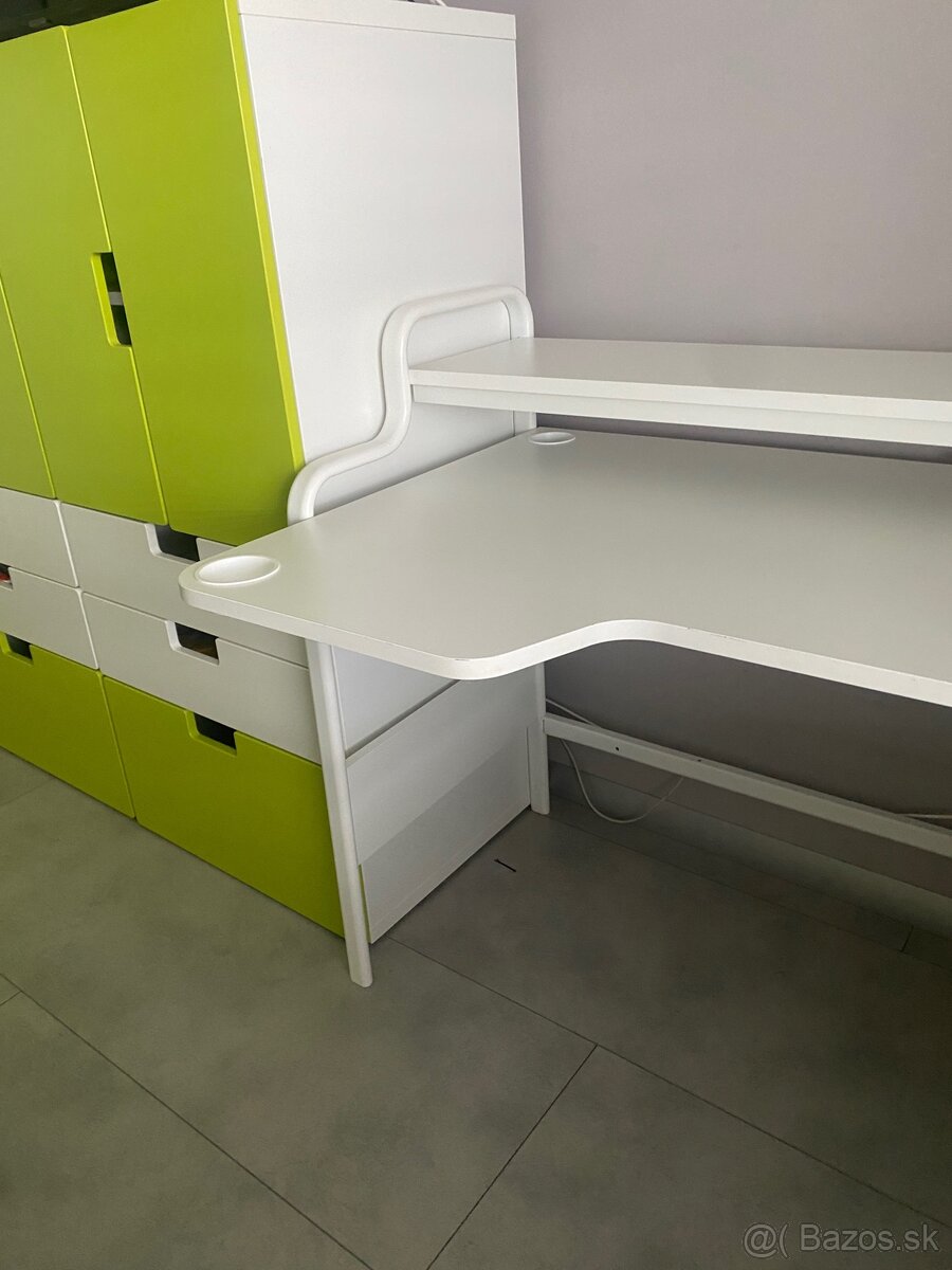 PREDAM BIELI STÔL - 4