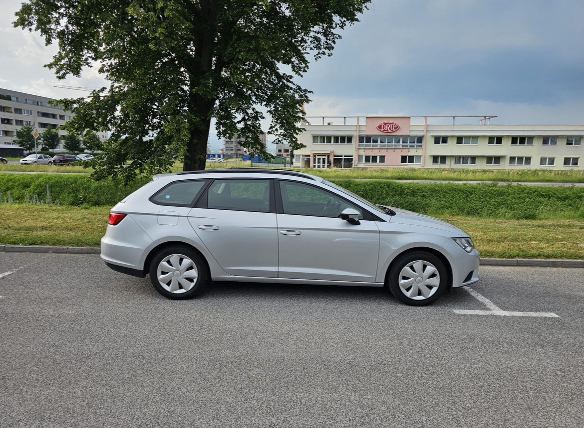 Seat Leon CNG - 4