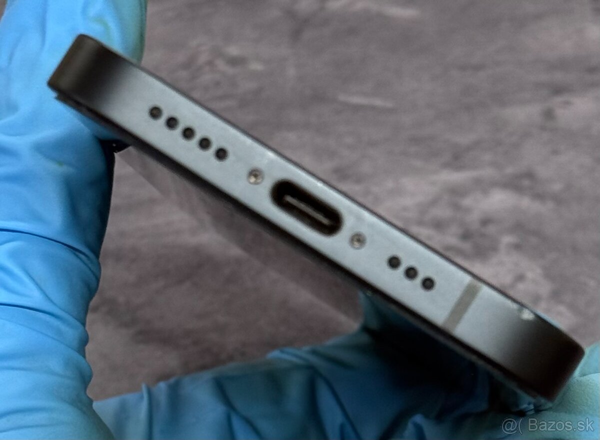 Apple iPhone 16e 128GB Black - 4