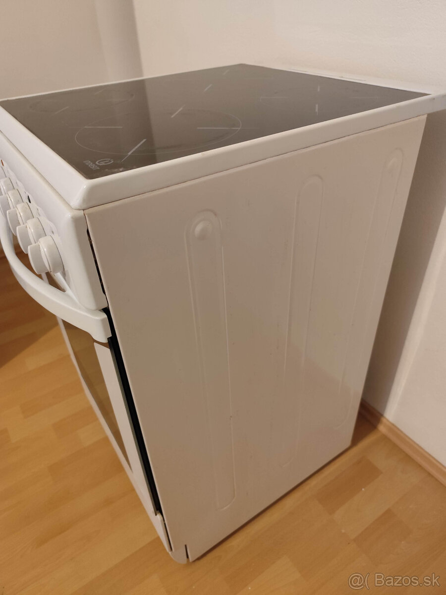 Predám elektrický sporák - 4