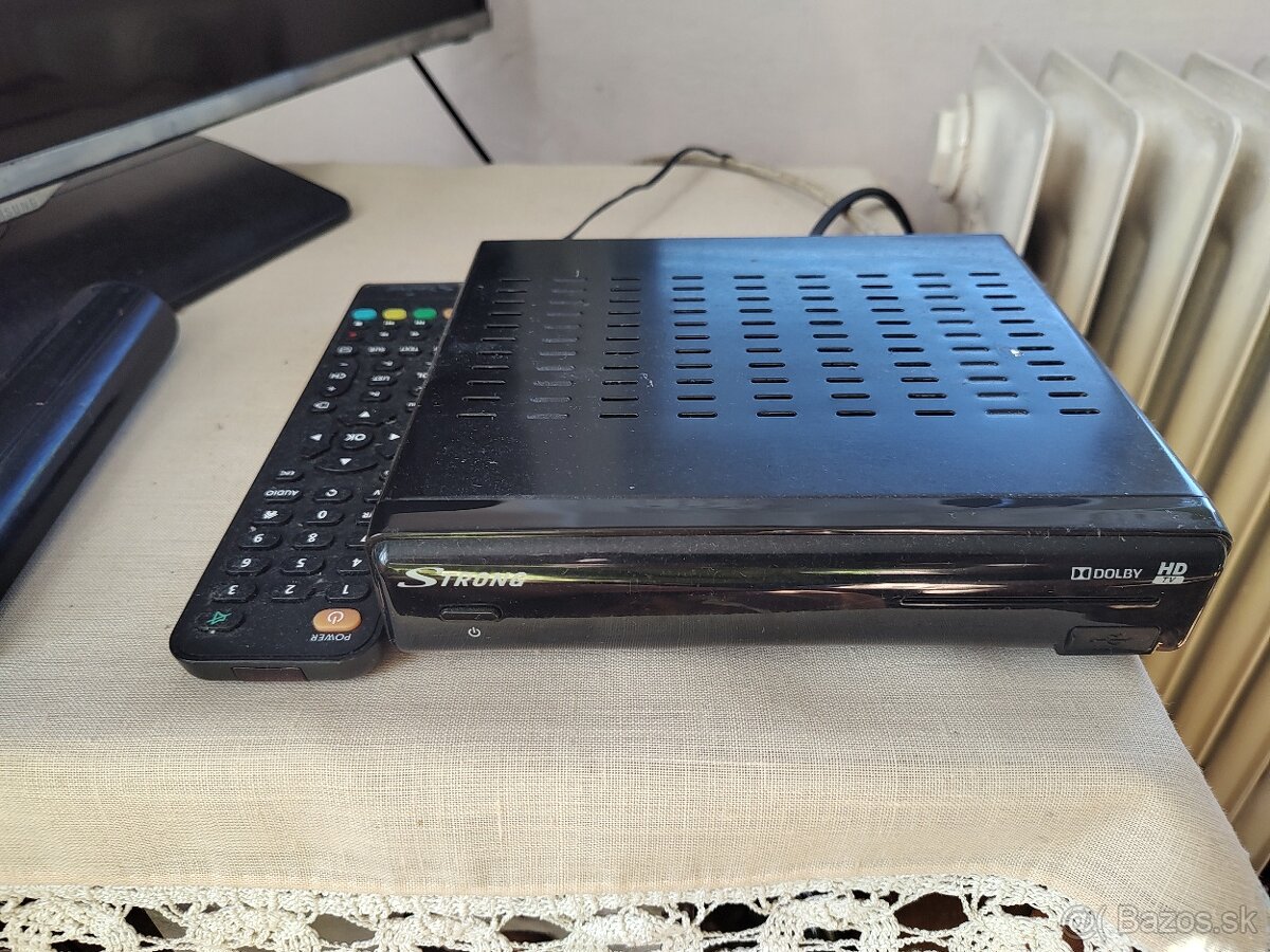 Predám Skylink kartu a prijímač strong 7504 - 4