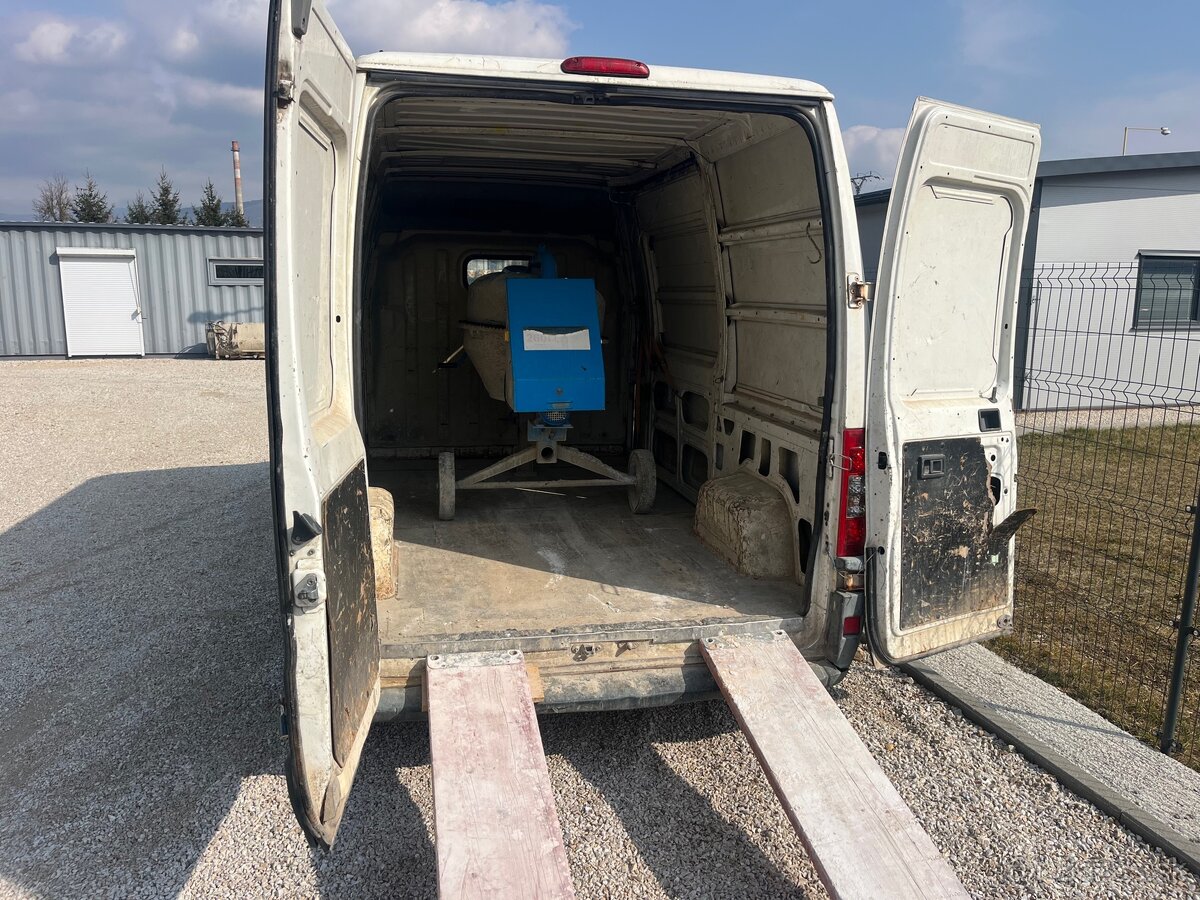 Peugeot Boxer 2.8 - 4