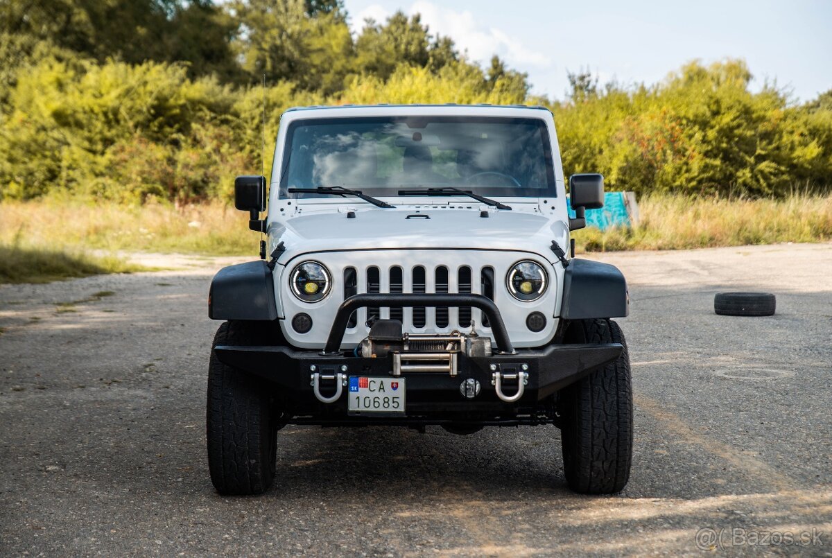 Jeep Wrangler Unlimited 2.8 CRD Sport + Soft top 2012