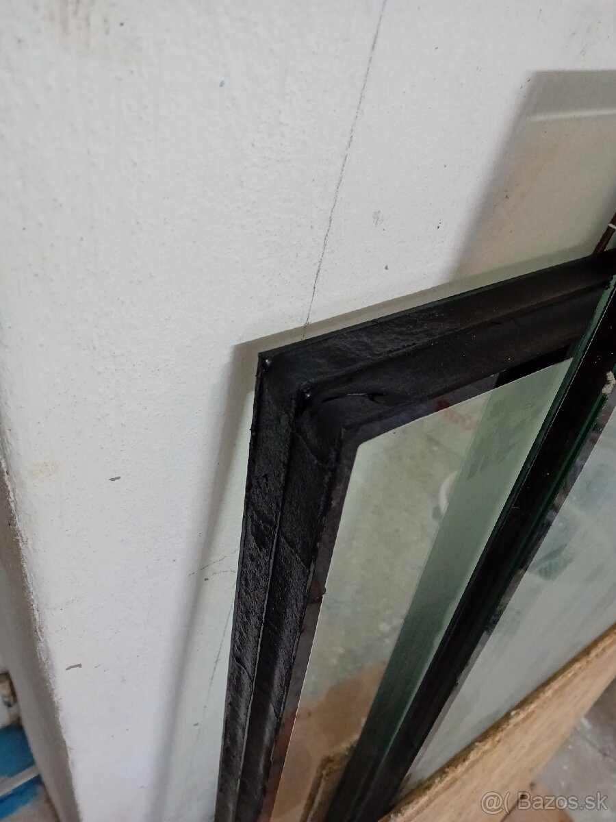 Okno plastove 810x1290, Rám, pevné, bez skla.. Nepoužité - 4