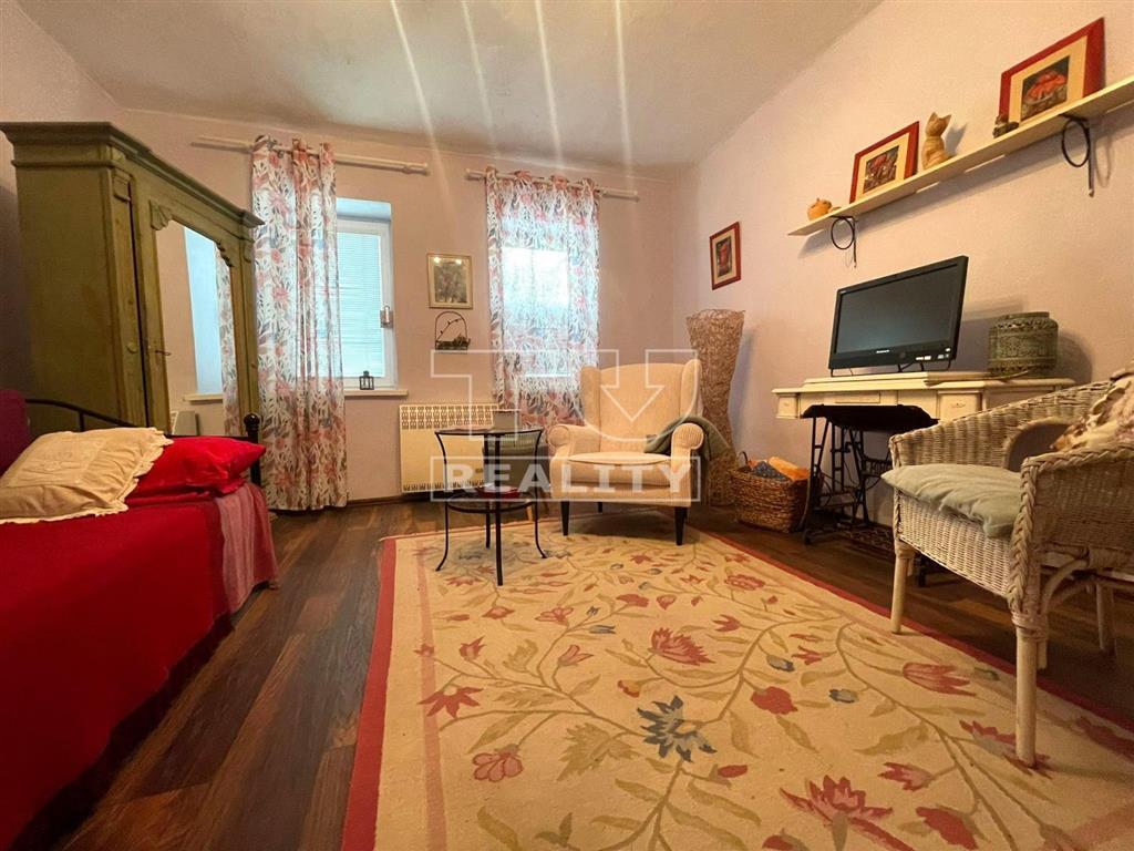 REZERVOVANÉ. Na predaj rodinný dom v Beladiciach časť... - 4