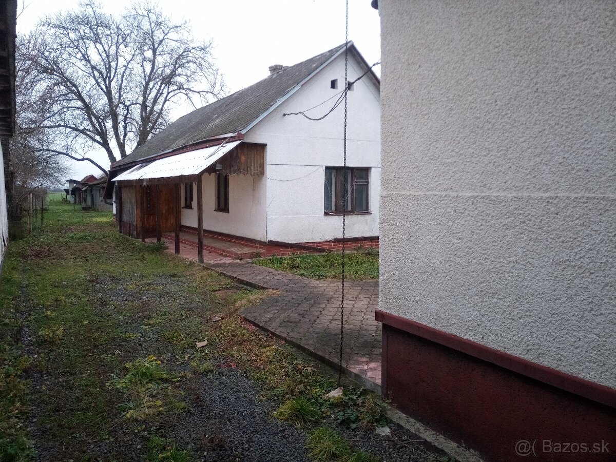 štvorec Lekárovce - 4