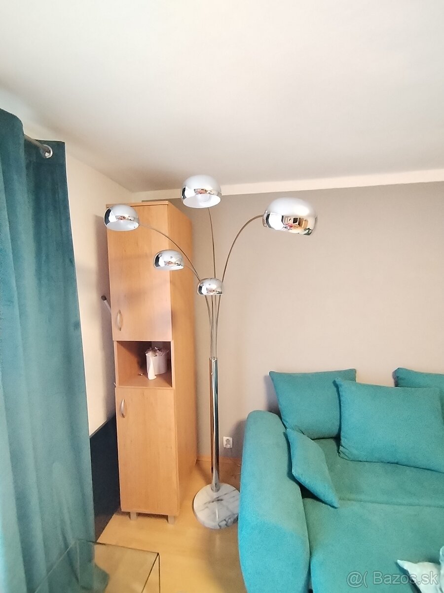 Predám stojaciu LED lampu - 4