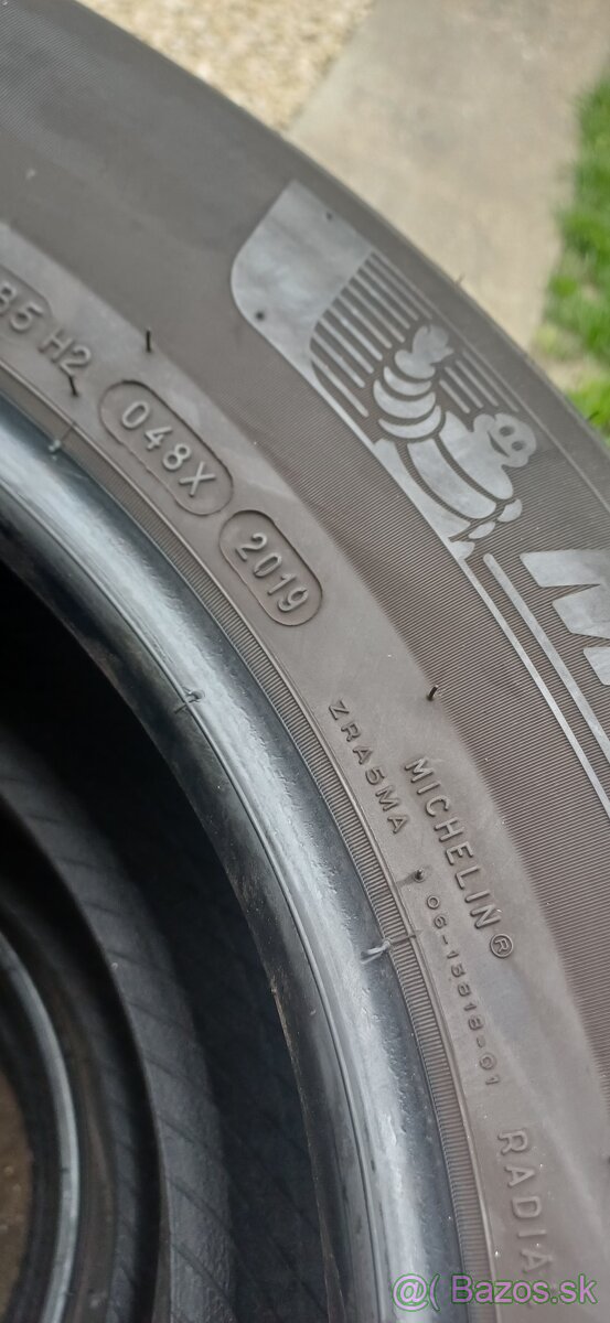 235/65 r17 zimné pneumatiky ,Michelin - 4