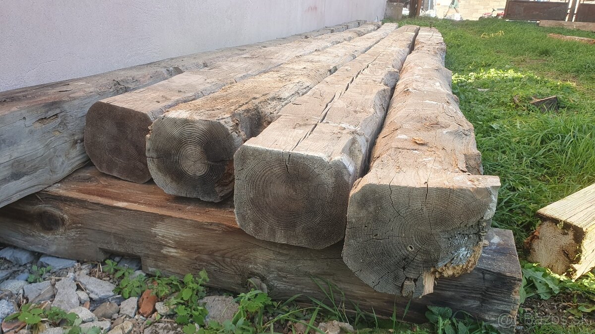 Staré trámy - drevo - hranoly - 4