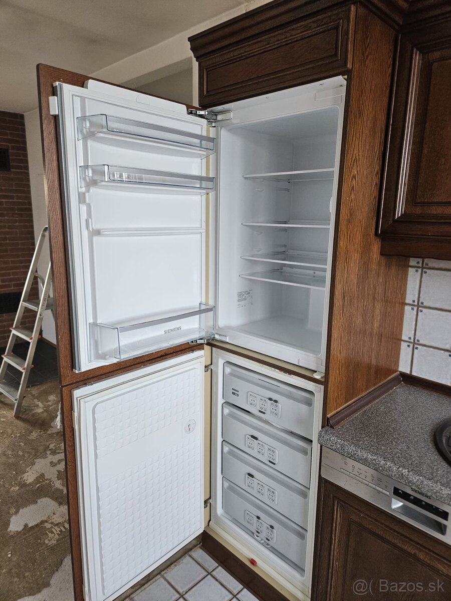 Masívna kuchynská linka z Nemecka so spotrebičmi - 4