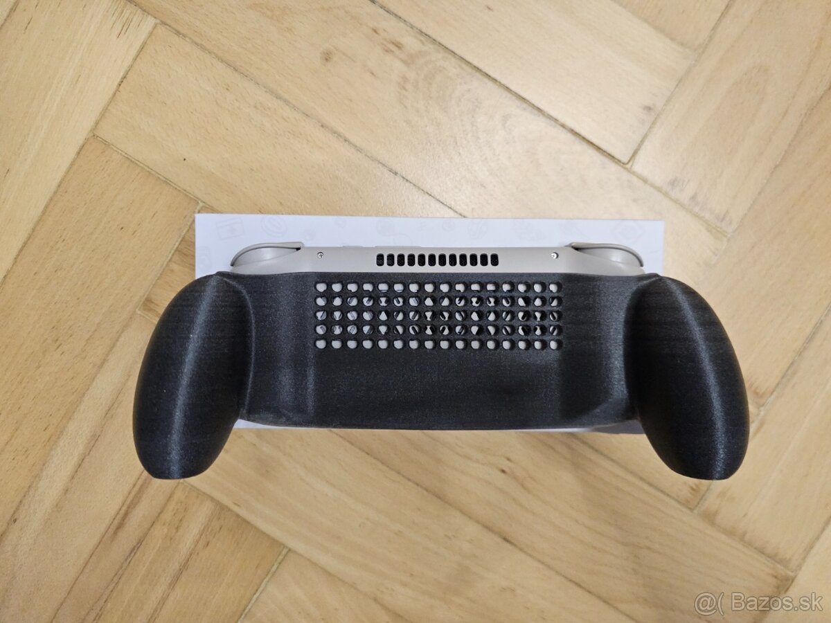 Retroid Pocket 5 (REZERVOVANE) - 4