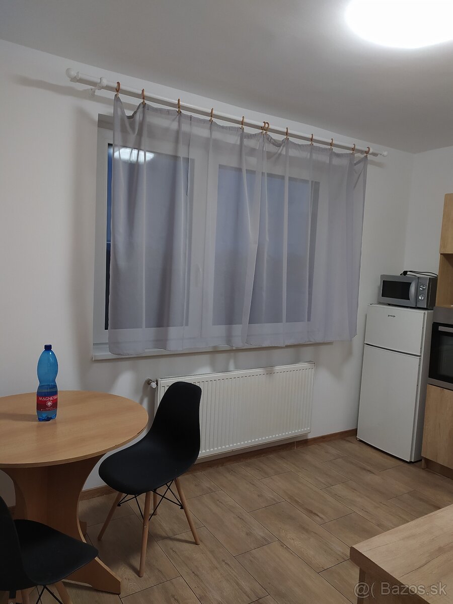 Prenajmem jednoizbový byt - 4