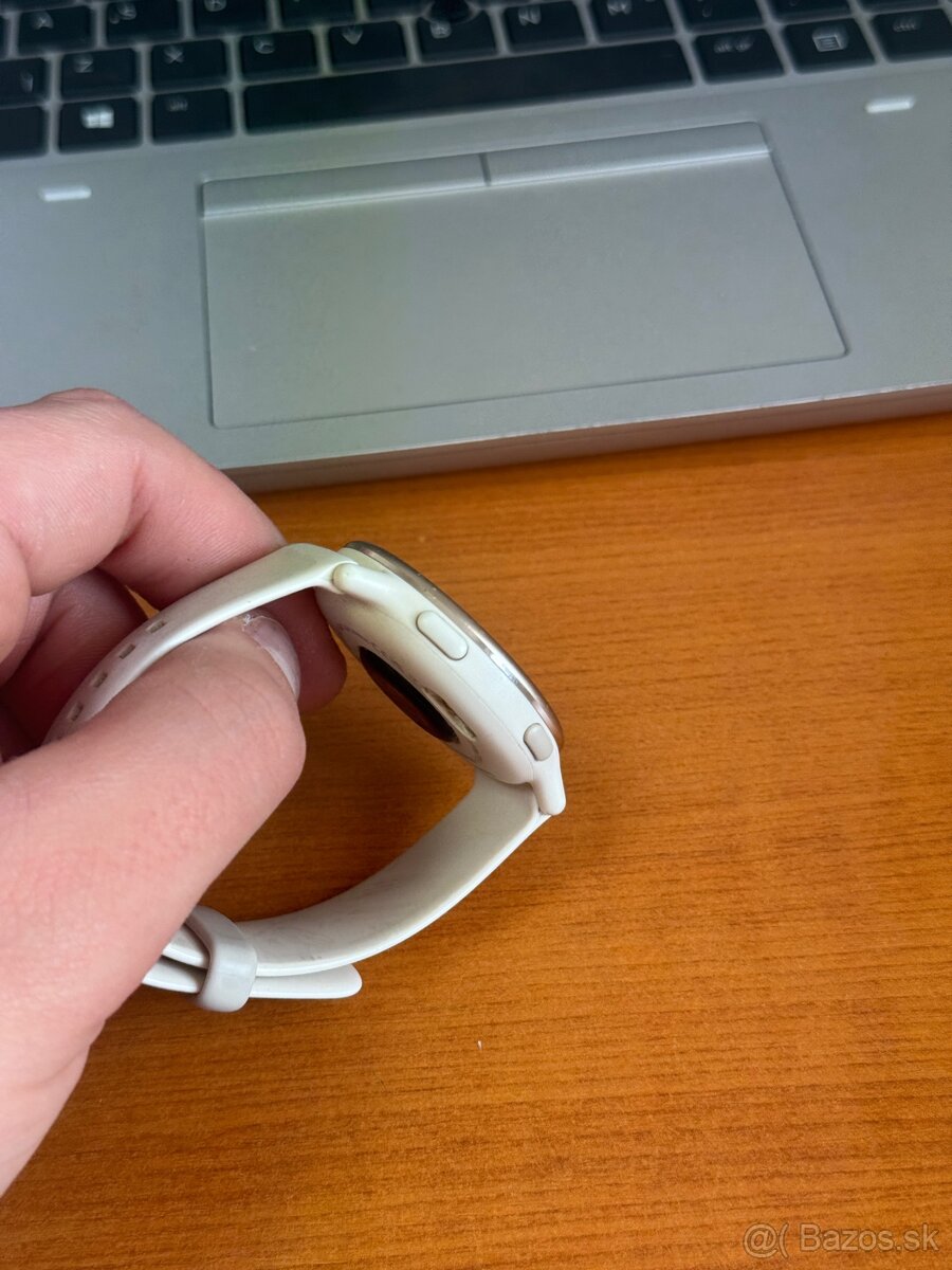 Garmin Vivoactive 5 Gold - 4