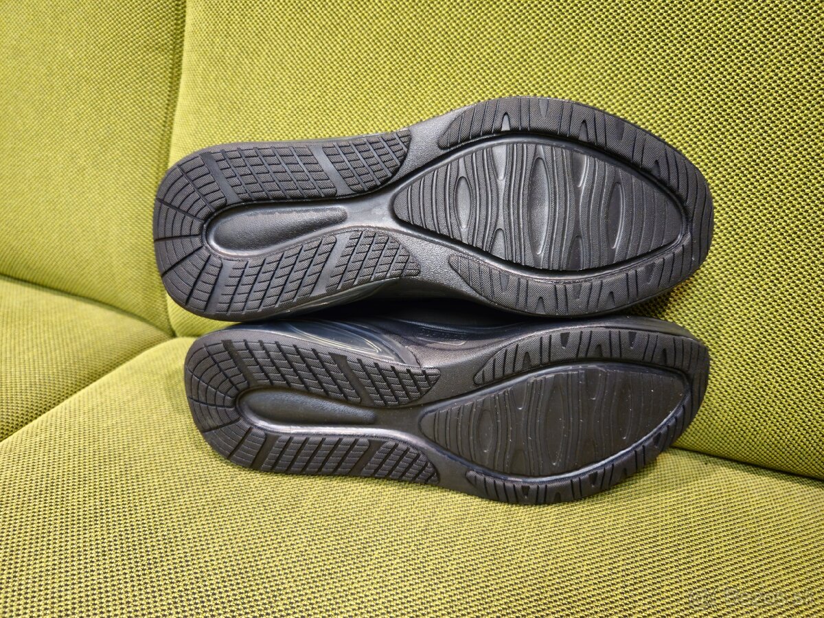 Nové tenisky Puma č.42 - 4