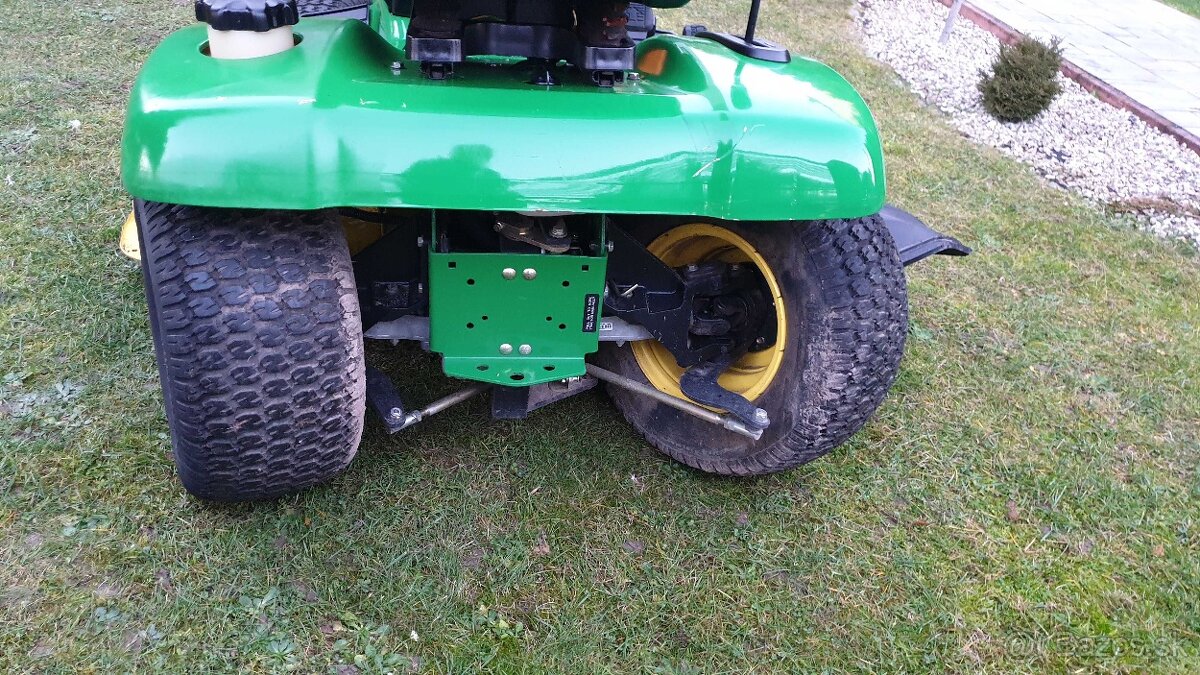 John Deere LX277 - 4