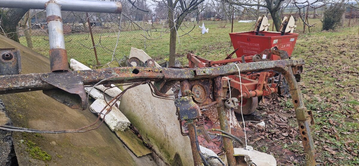 Sasy ram pajero wagon 2.8 - 4