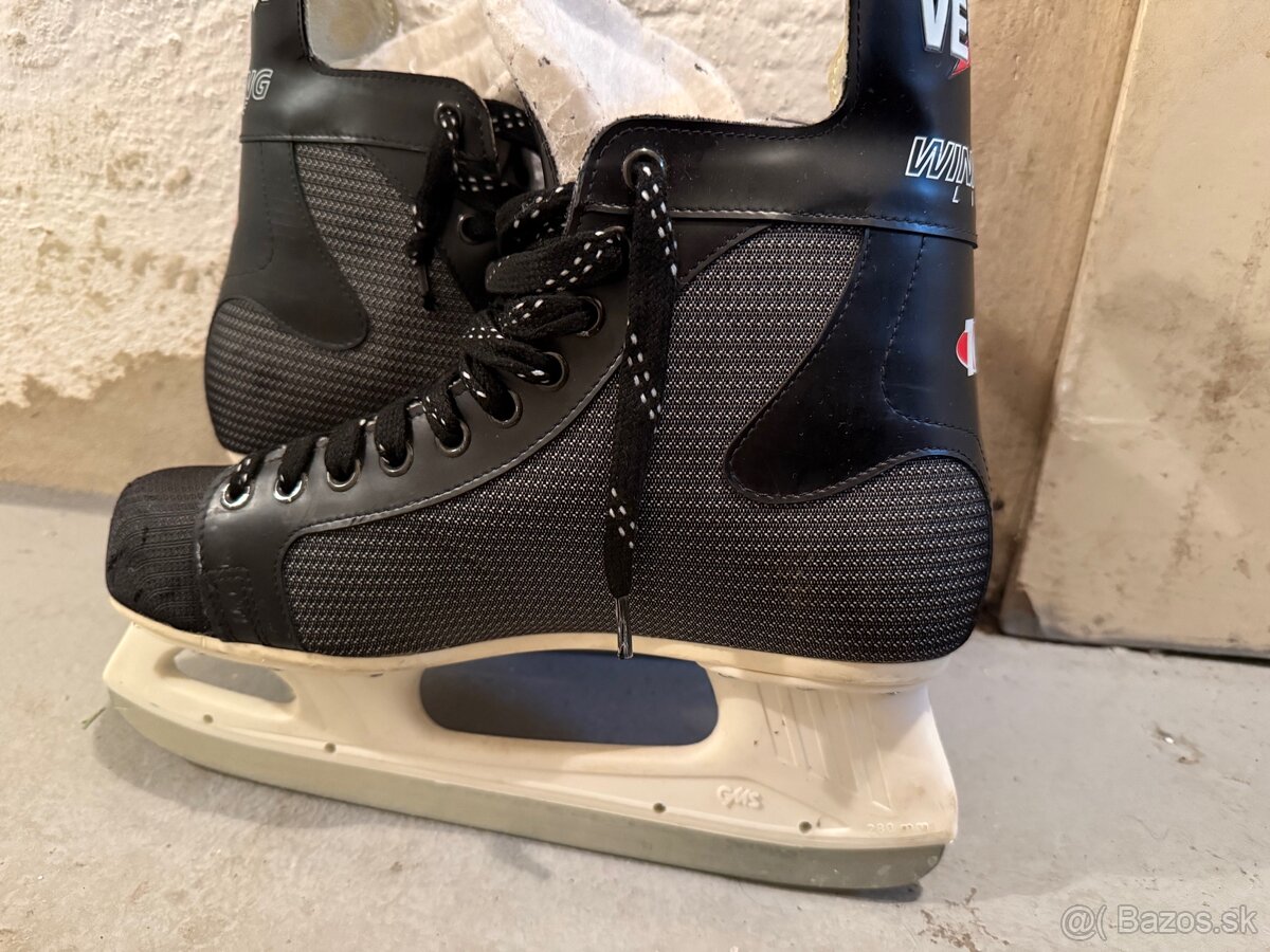 Korčule na ľad zn. Vecra - 4