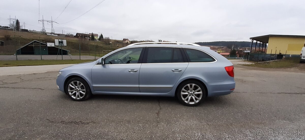 Predam Škoda Superb Combi II 3.6 V6 4x4 - 4