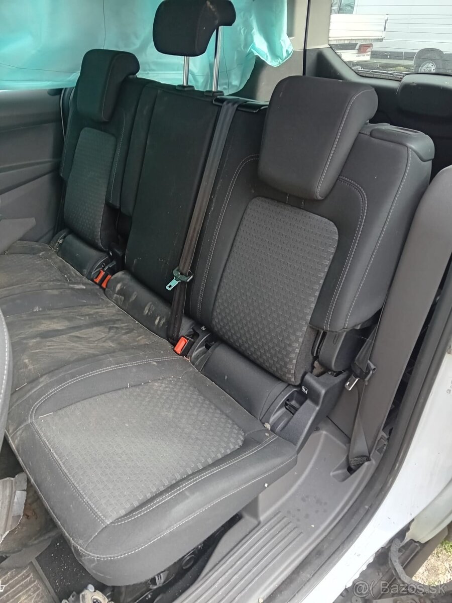 Ford Tourneo Custom - 4