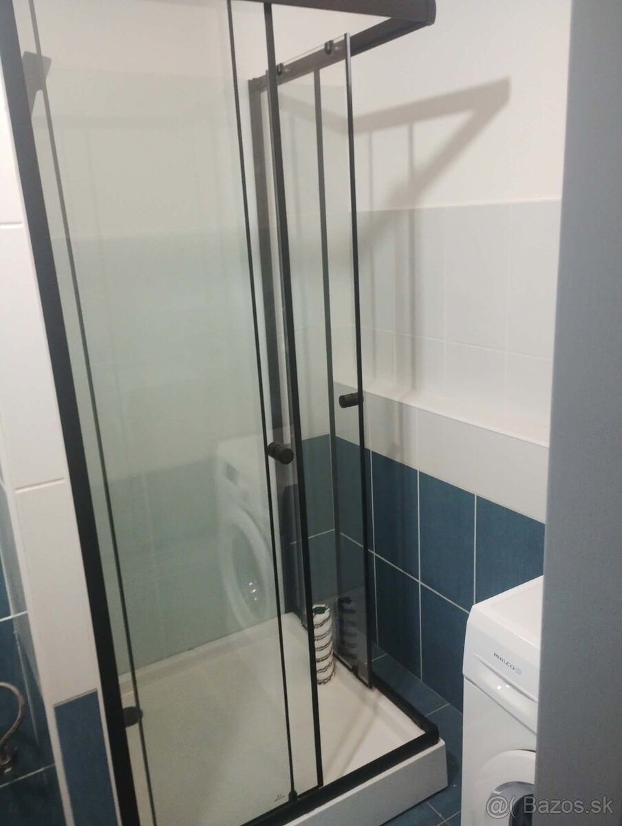 Predam 1izbovy byt centre Zelirzovca - 4