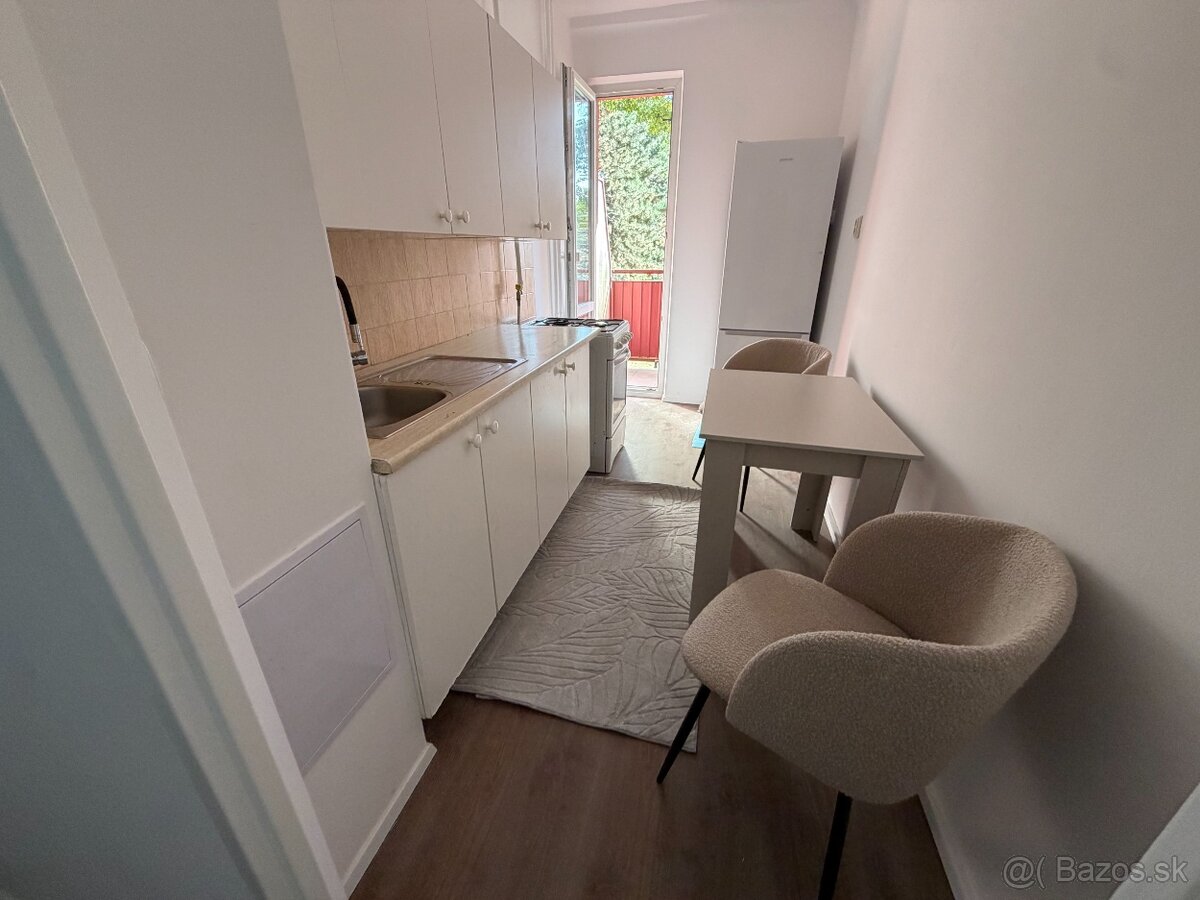 Na prenájom 2‑izbový byt, meteorová ul., Bratislava – 55 m² – foto 4