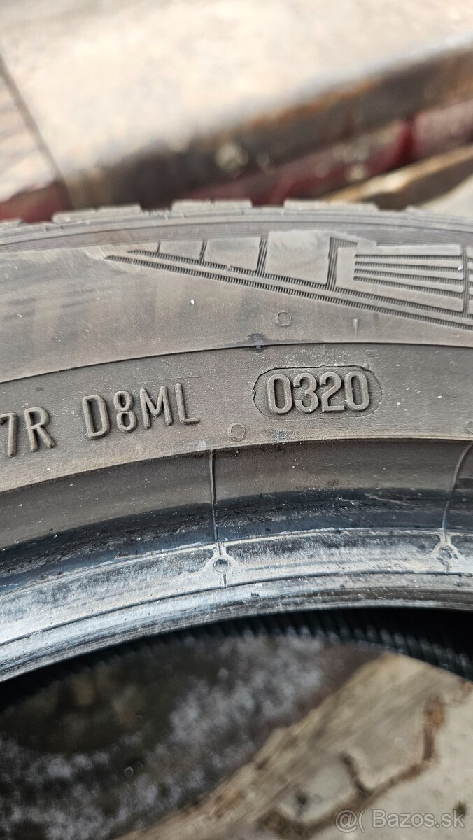 225/45 R17 - 4
