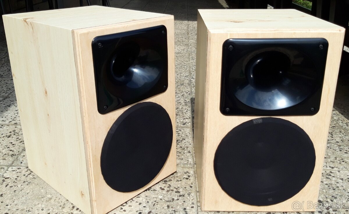 Predám pár UCD 280 - 4