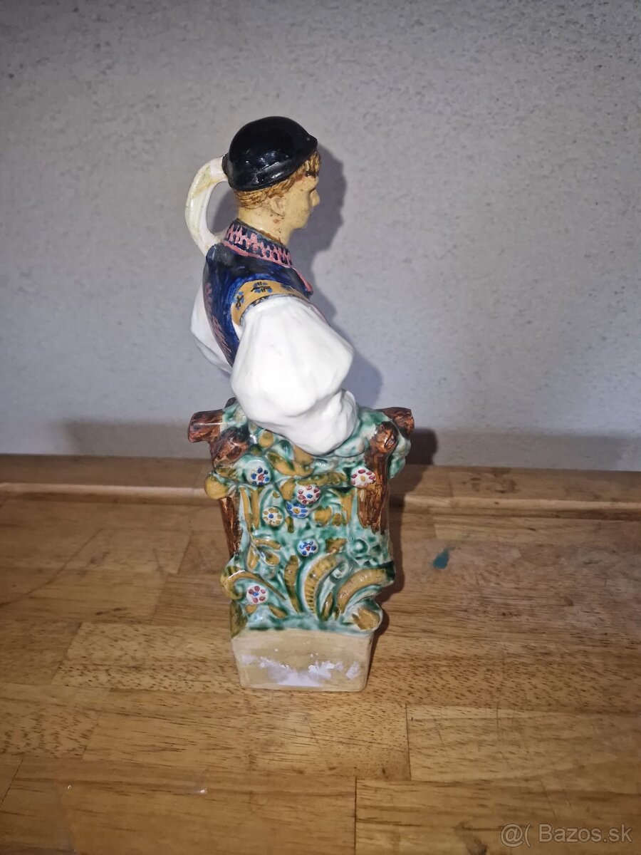 Stará modranská keramika – Šuhaj v kroji - 4