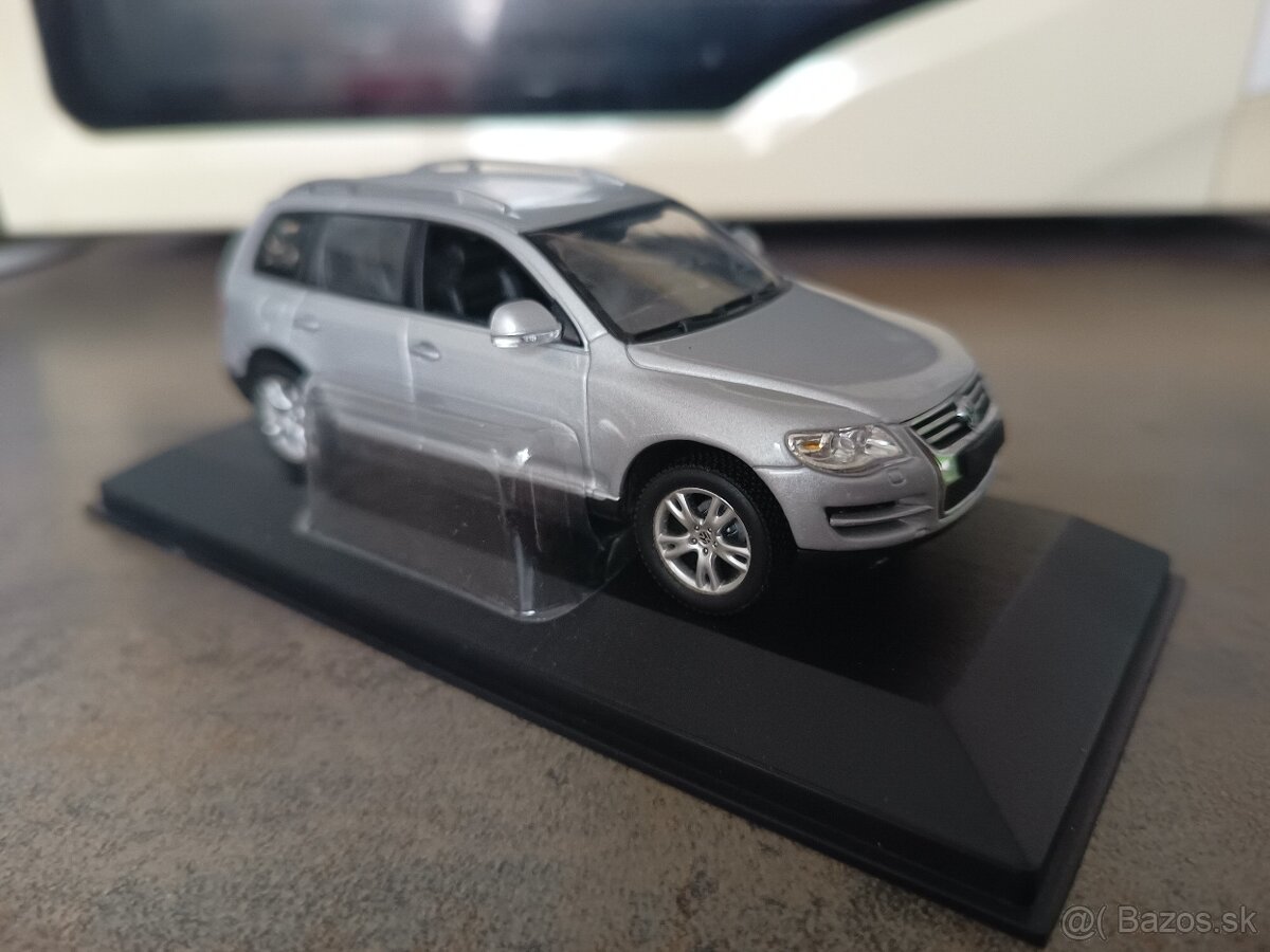 1:43 VW Touareg Minichamps - 4