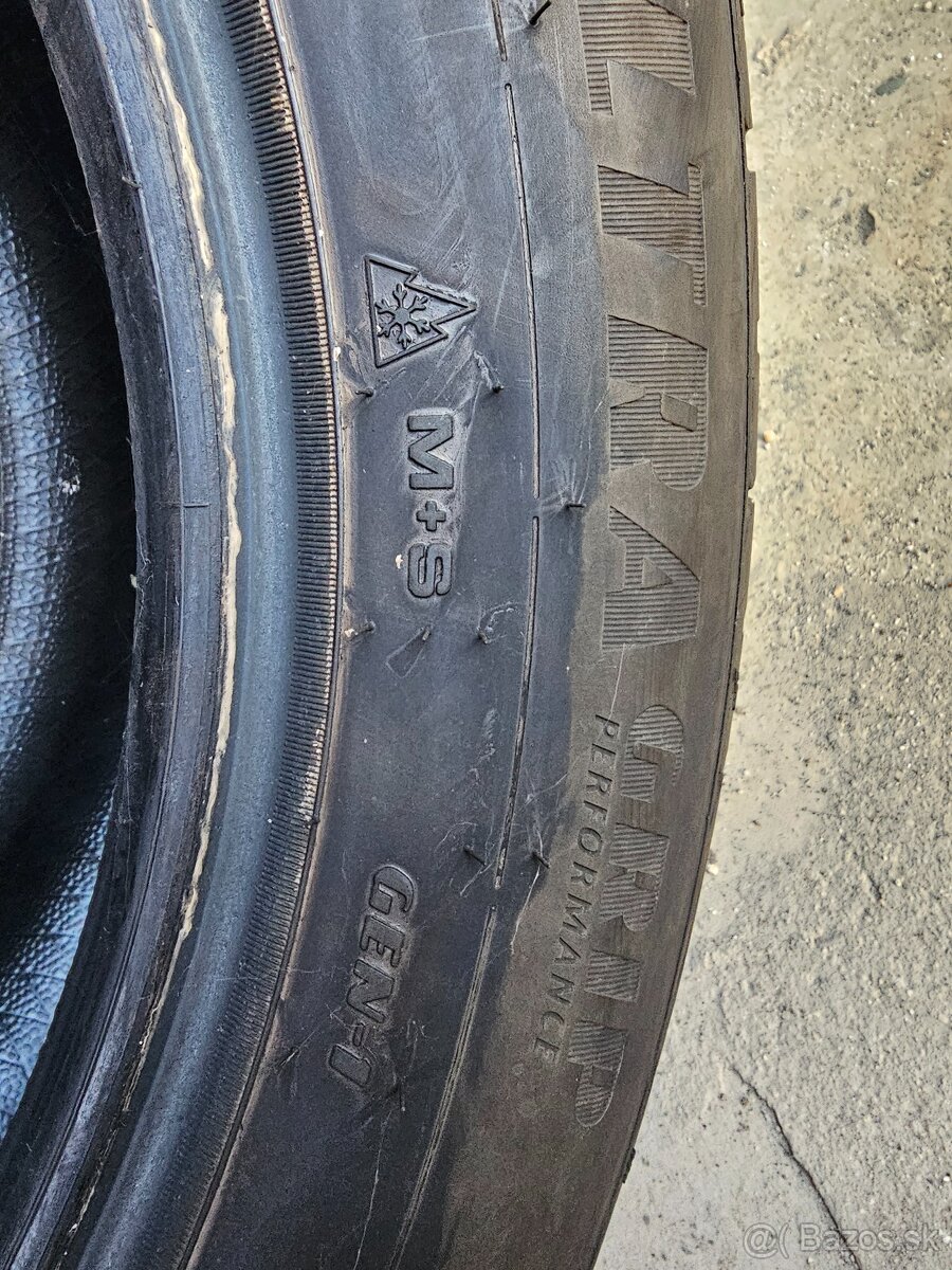 GOODYEAR 255/55R 18 - 4