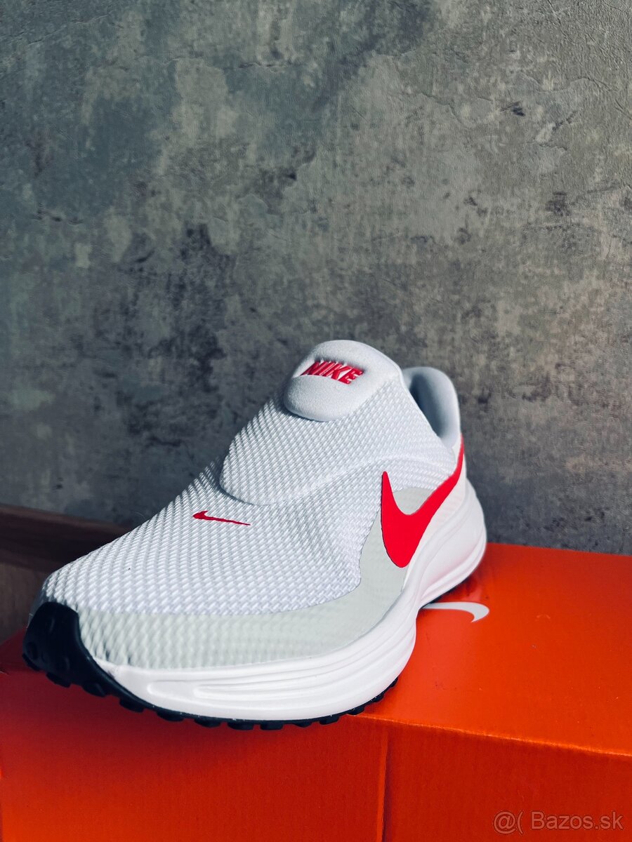 Nike revolution 8 easyon - 4
